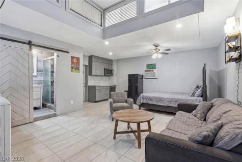 2717 Heritage Circle Las Vegas NV 89121