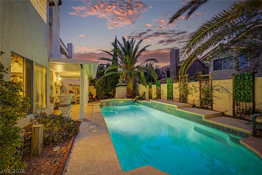 8208 Swan Lake Avenue Las Vegas NV 89128