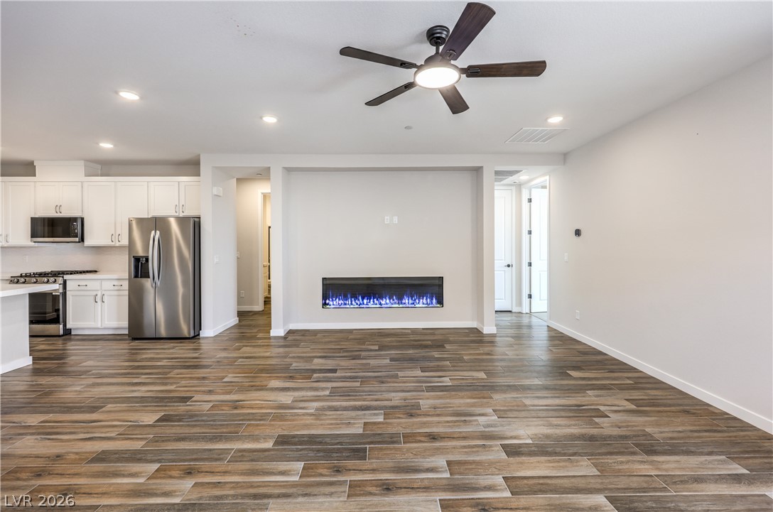 8336 Tanton Ridge Street Las Vegas NV 89166