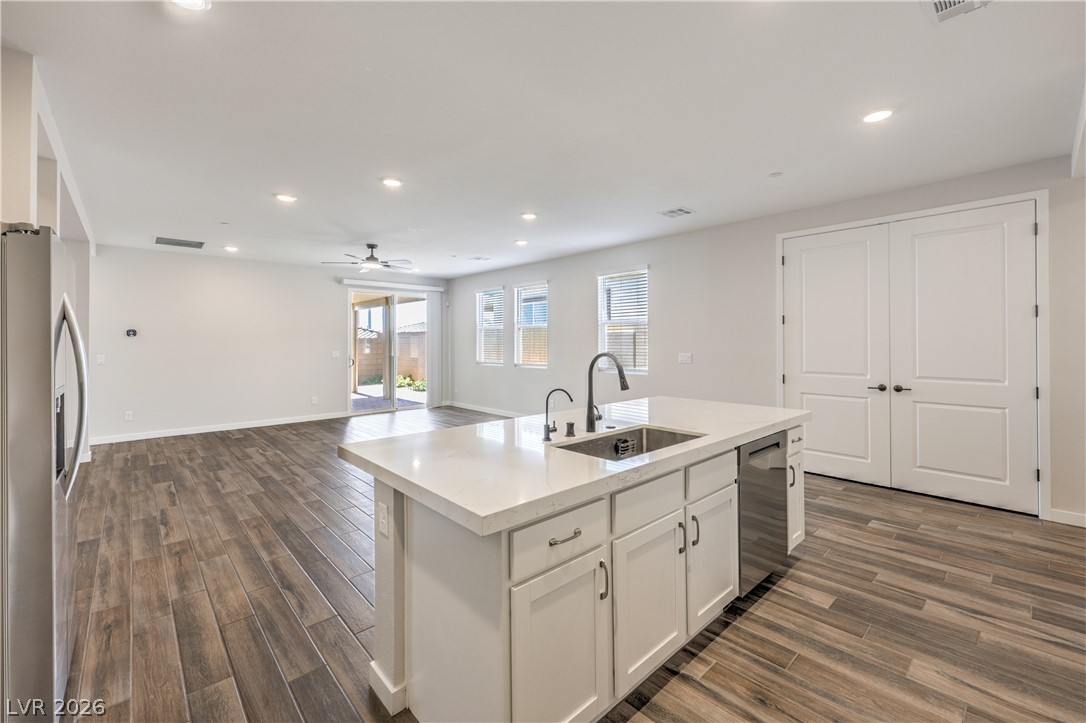 8336 Tanton Ridge Street Las Vegas NV 89166