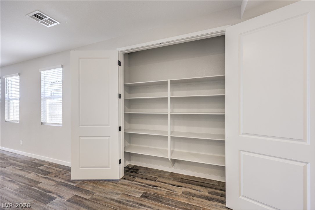 8336 Tanton Ridge Street Las Vegas NV 89166