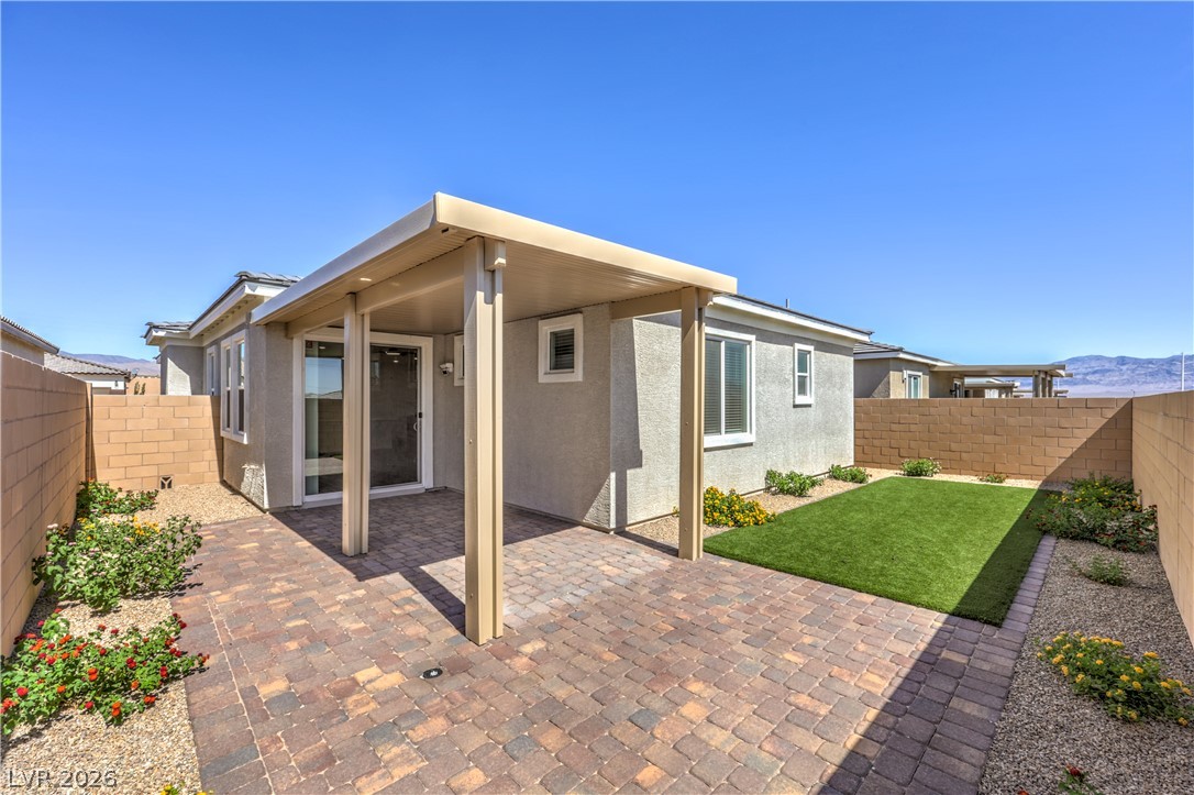 8336 Tanton Ridge Street Las Vegas NV 89166