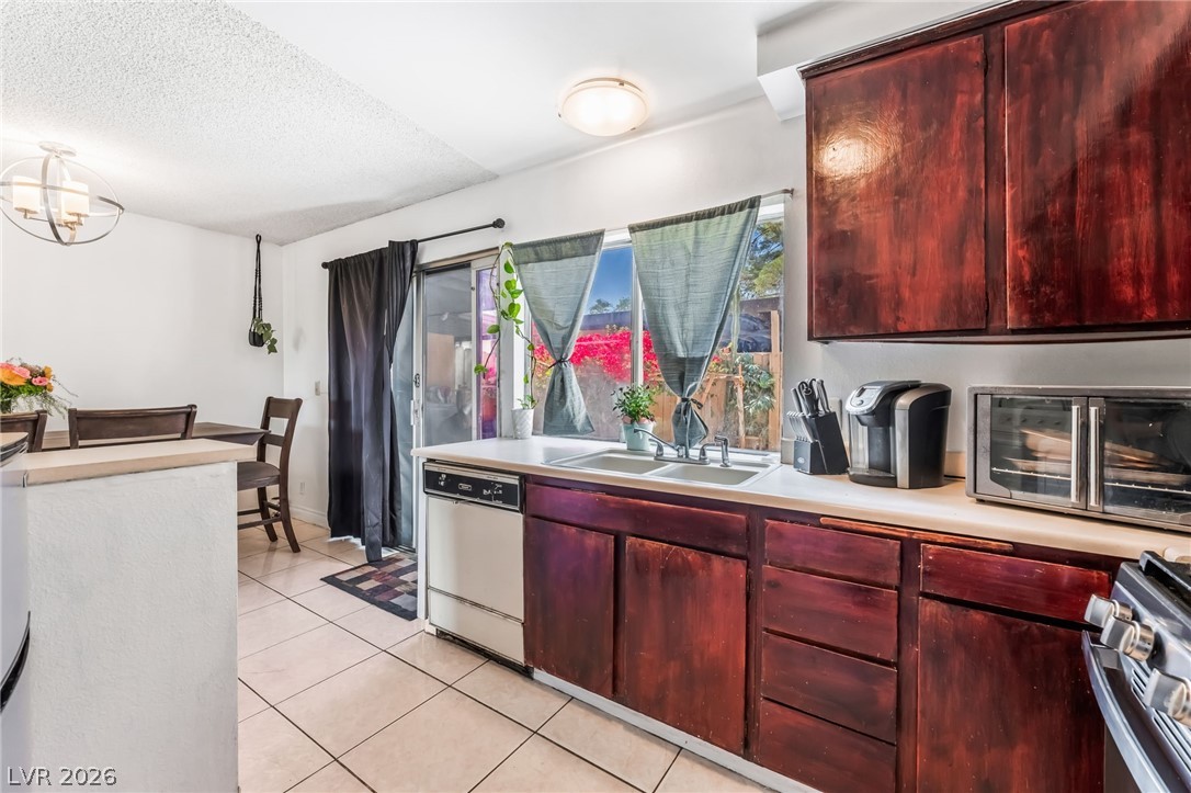 6128 Meadow Vista Lane Las Vegas NV 89103