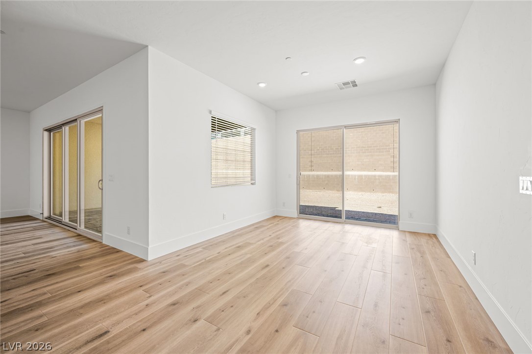193 Sunnyvale Spring Street Las Vegas NV 89138