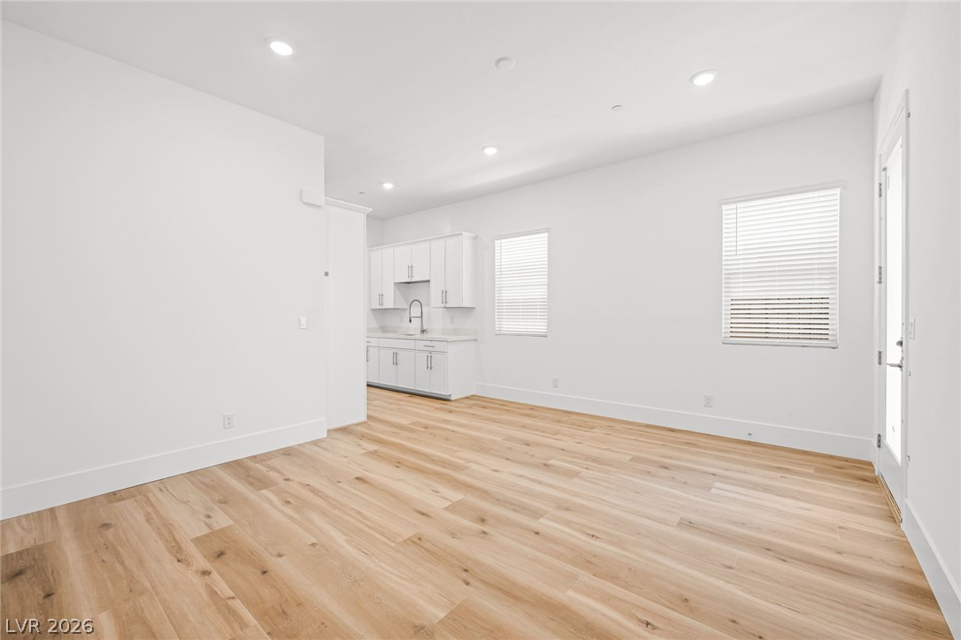 193 Sunnyvale Spring Street Las Vegas NV 89138