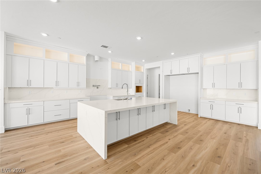 193 Sunnyvale Spring Street Las Vegas NV 89138