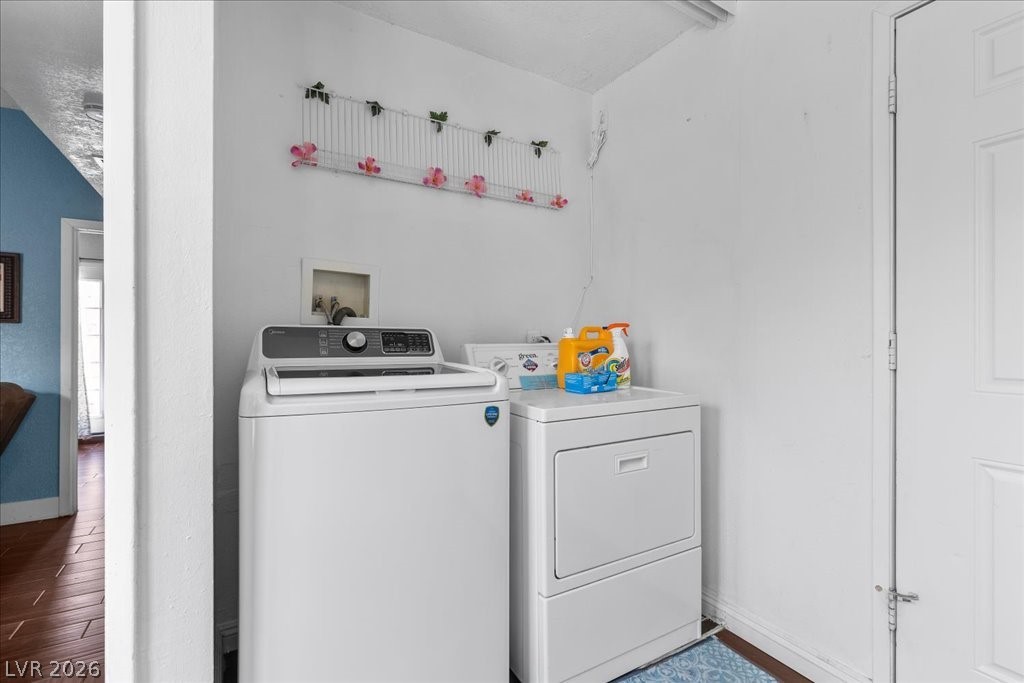 5333 Longridge Avenue Las Vegas NV 89146