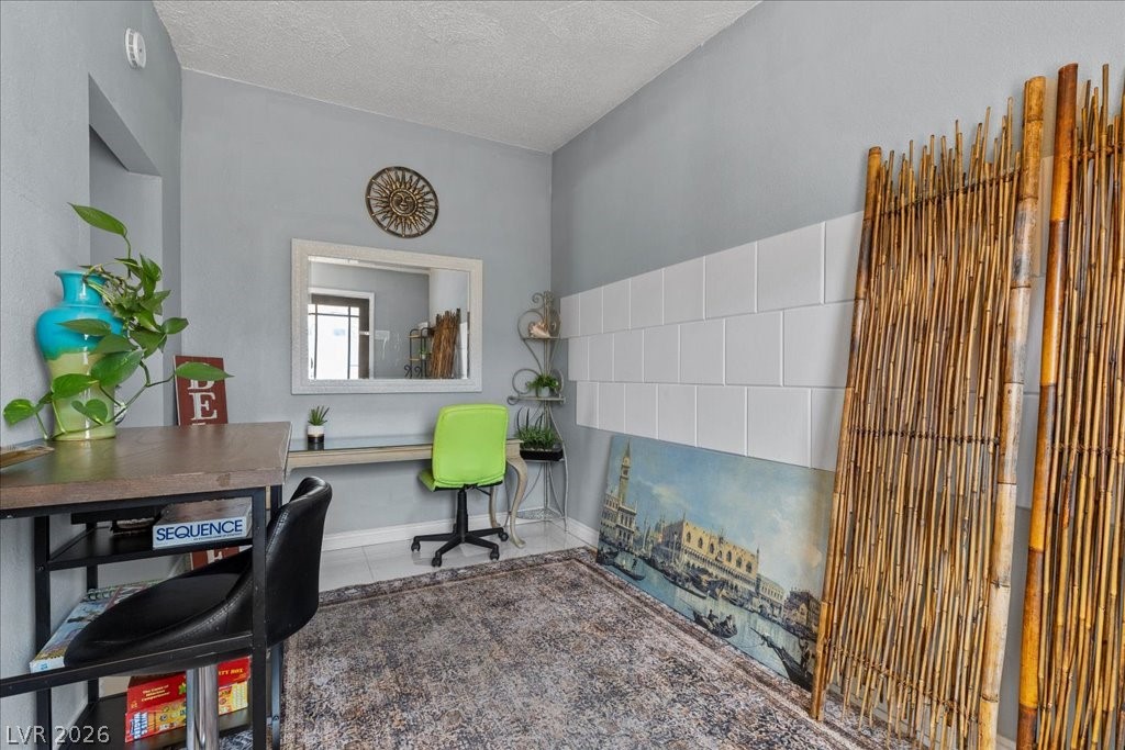 5333 Longridge Avenue Las Vegas NV 89146