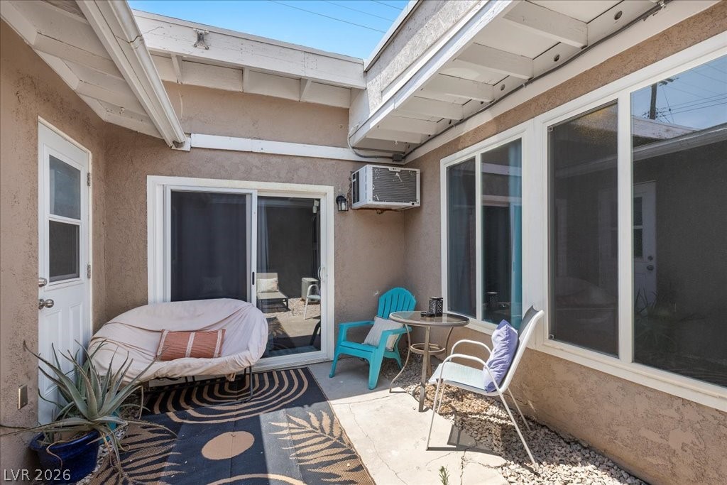 5333 Longridge Avenue Las Vegas NV 89146