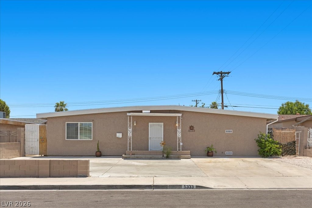 5333 Longridge Avenue Las Vegas NV 89146