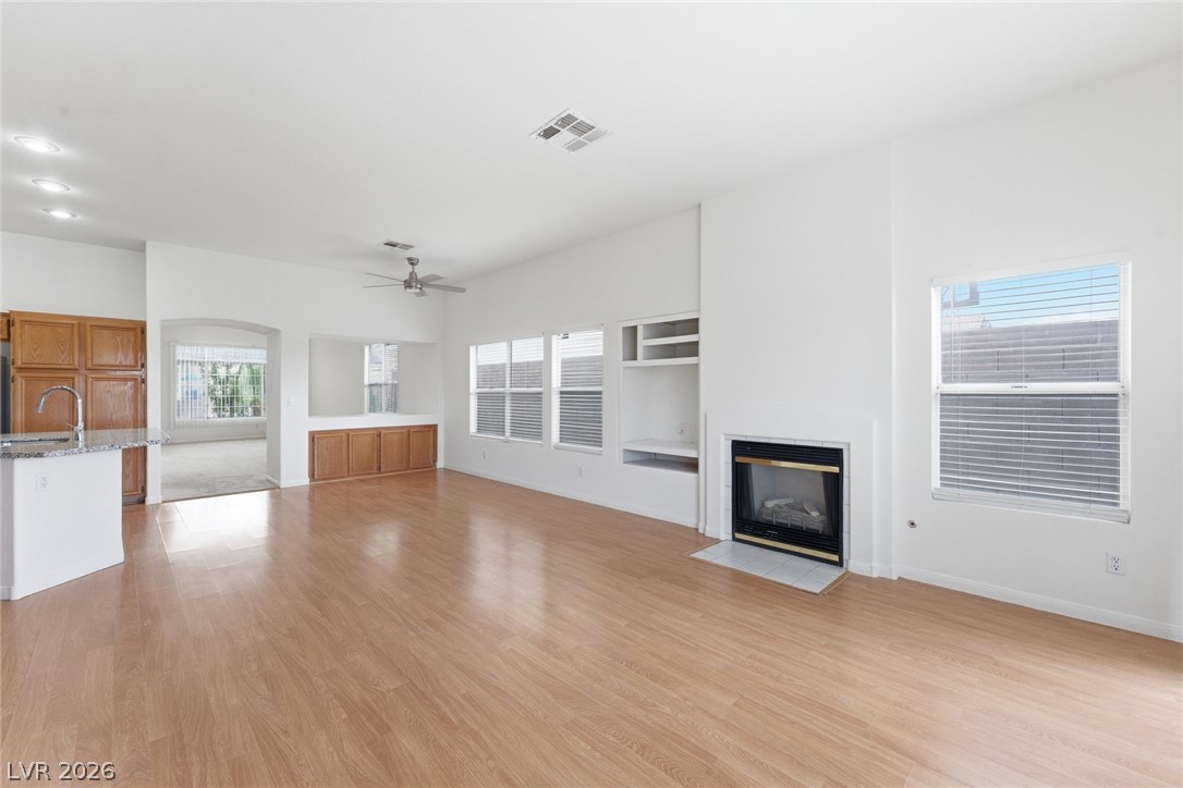 3872 Crest Horn Dr Drive Las Vegas NV 89147