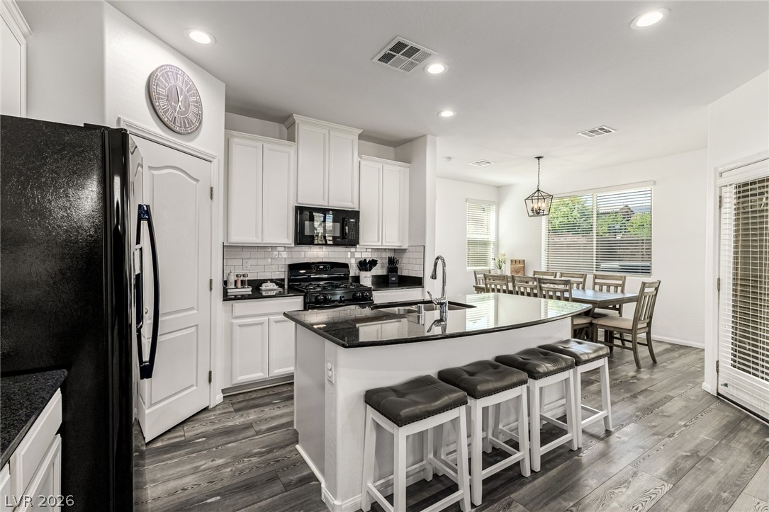 7583 Wellfleet Bay Avenue Las Vegas NV 89179