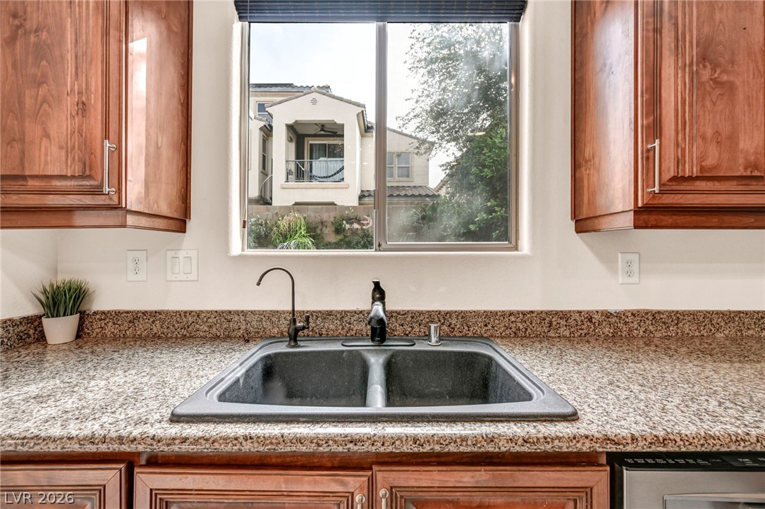 1020 Via Dupre Street Henderson NV 89011