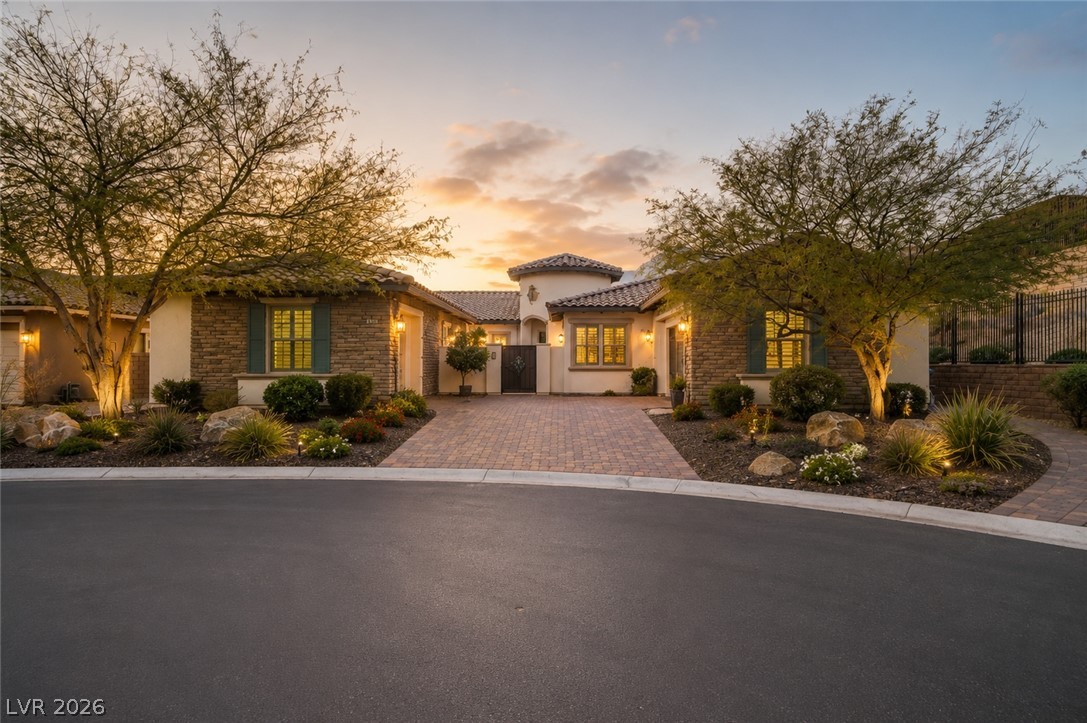 81 Navarra Canyon Court Las Vegas NV 89138
