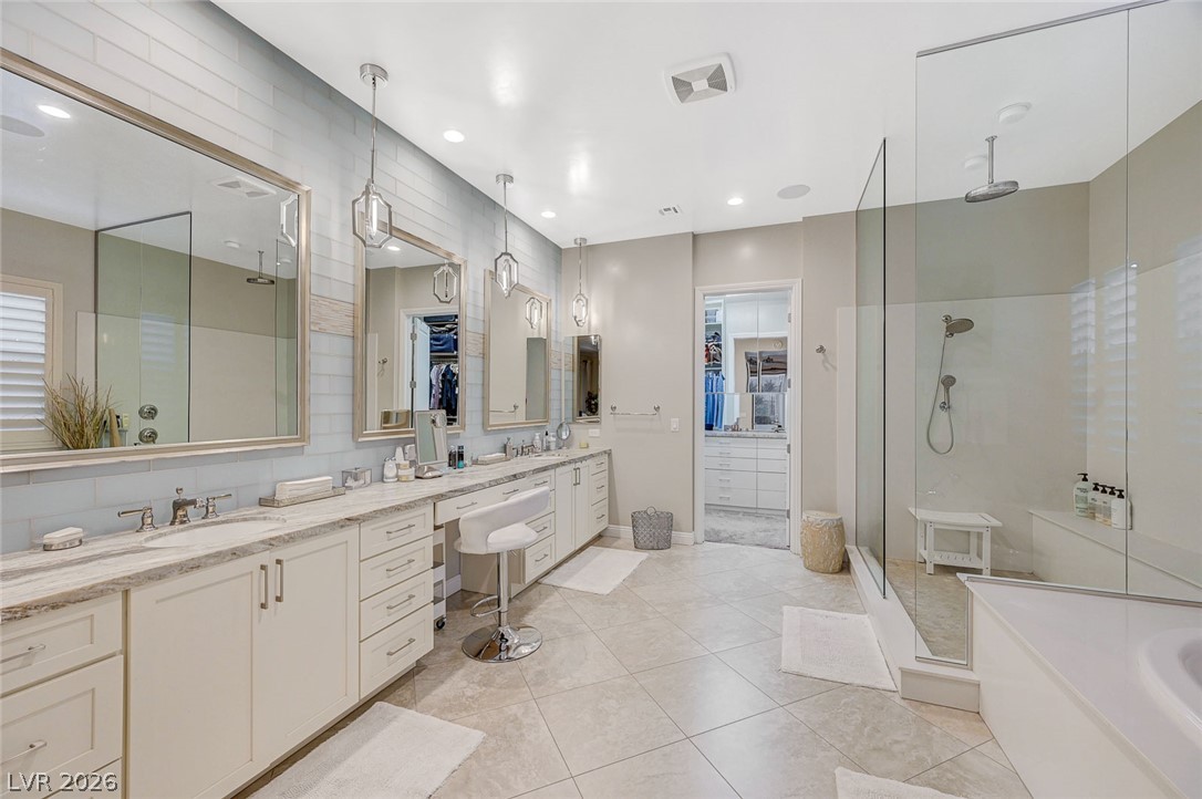 81 Navarra Canyon Court Las Vegas NV 89138