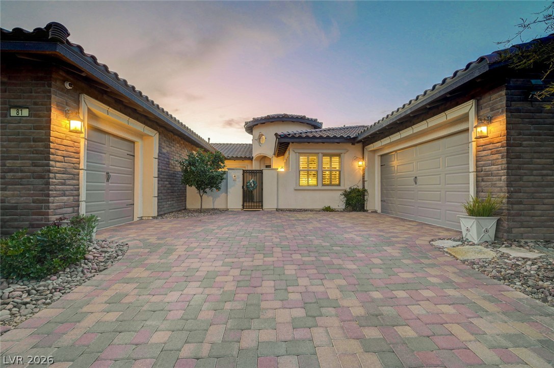 81 Navarra Canyon Court Las Vegas NV 89138