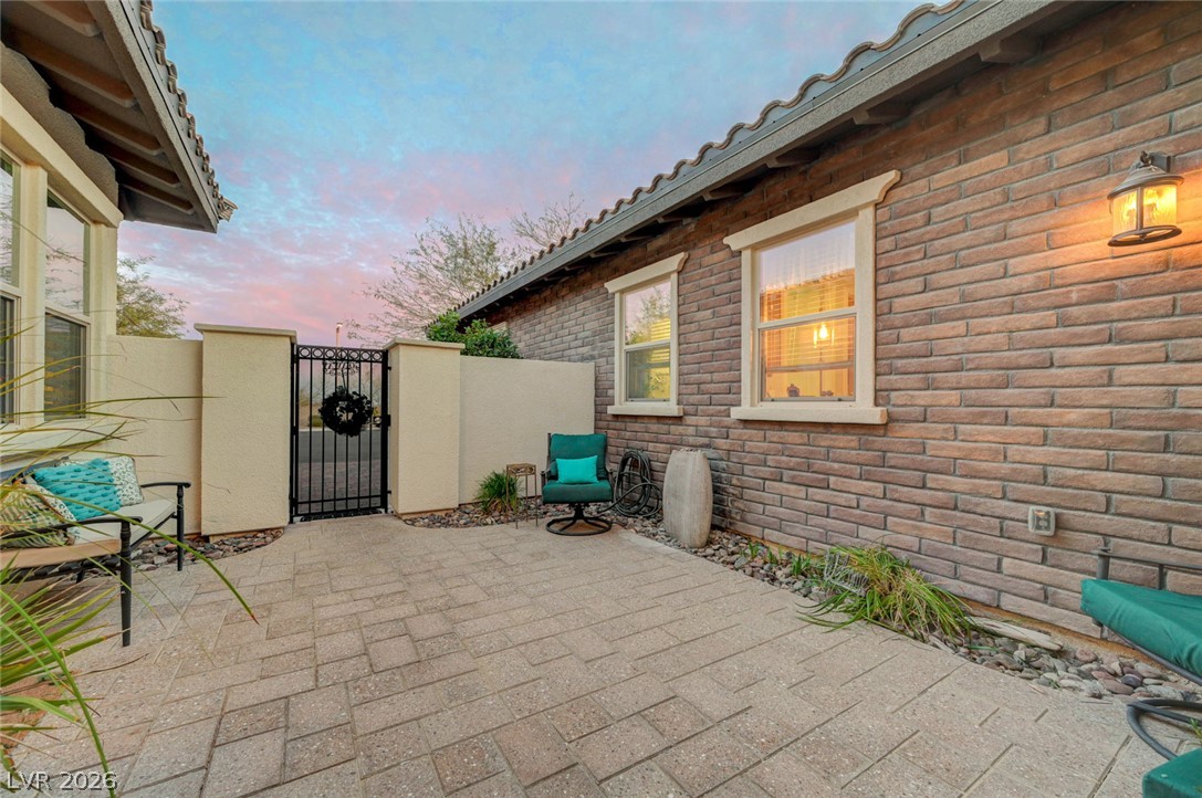 81 Navarra Canyon Court Las Vegas NV 89138