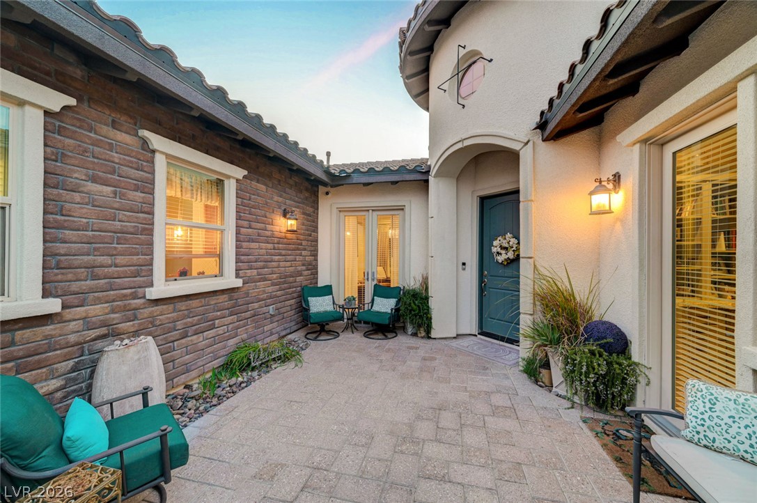 81 Navarra Canyon Court Las Vegas NV 89138