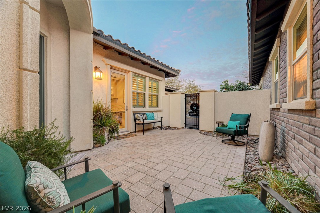 81 Navarra Canyon Court Las Vegas NV 89138