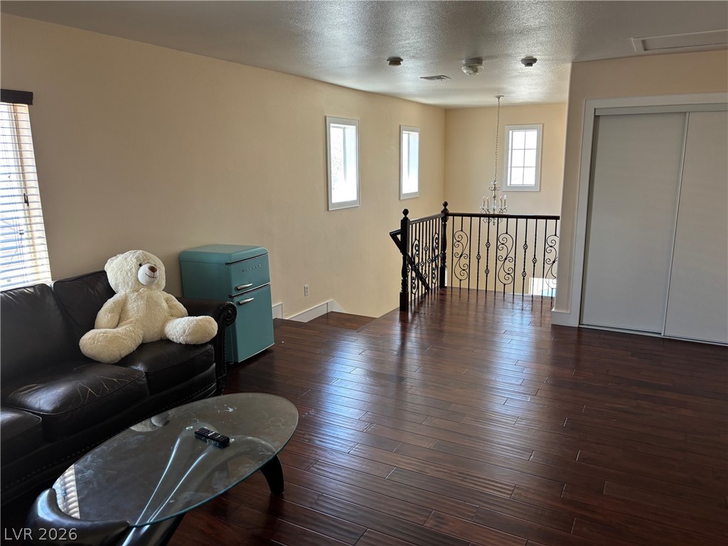 8853 Winter Sky Avenue Las Vegas NV 89148