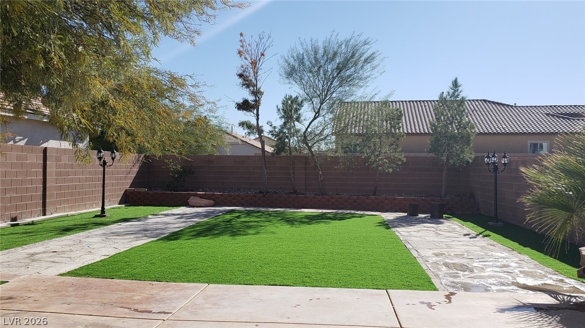 8853 Winter Sky Avenue Las Vegas NV 89148