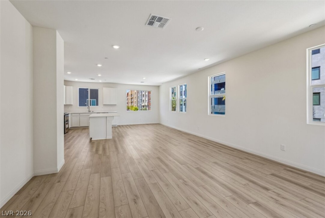 5806 Kips Bay Street Las Vegas NV 89148