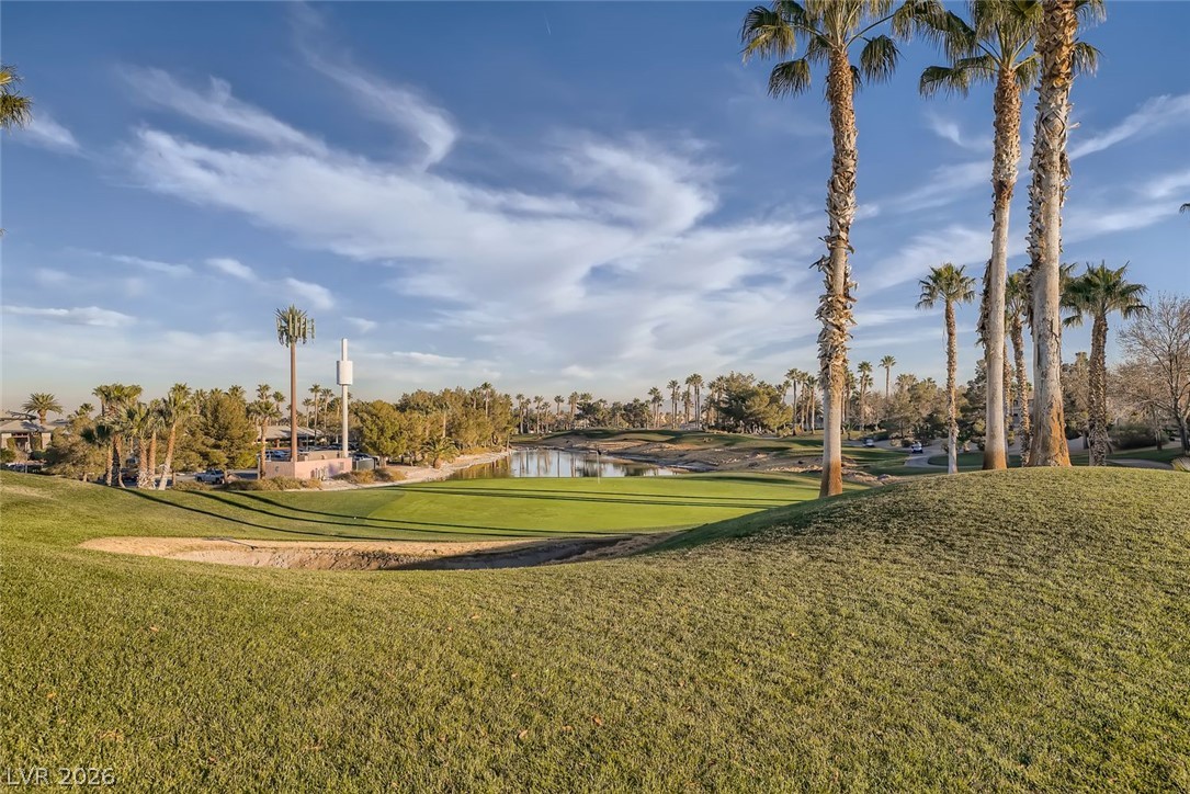24 Crooked Putter Drive Las Vegas NV 89148