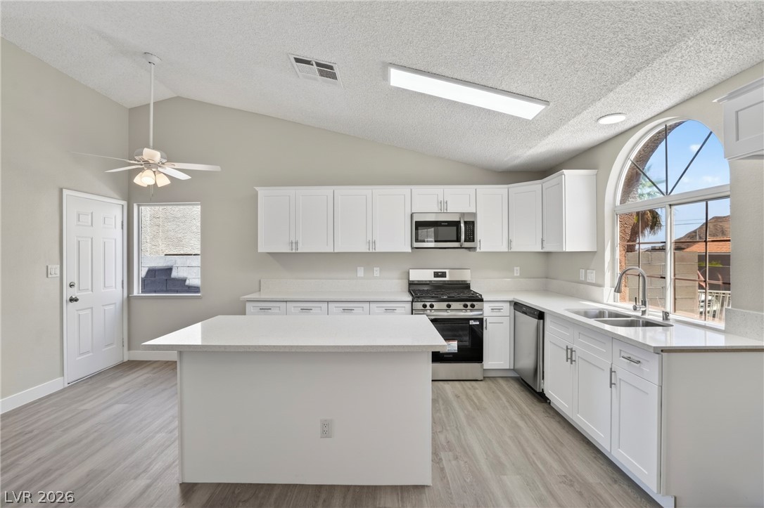 7256 Wayfarer Drive Las Vegas NV 89156