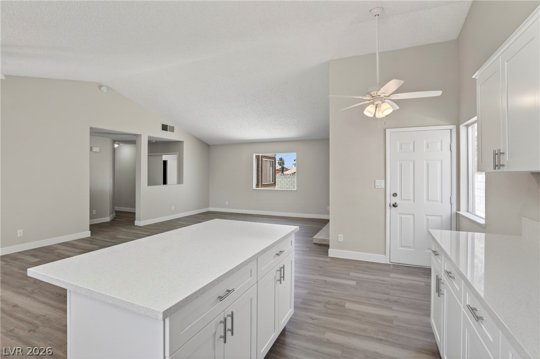 7256 Wayfarer Drive Las Vegas NV 89156