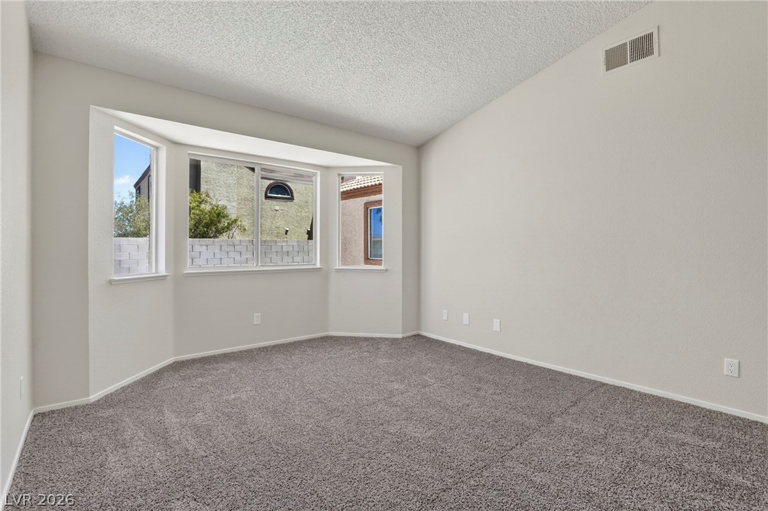 7256 Wayfarer Drive Las Vegas NV 89156