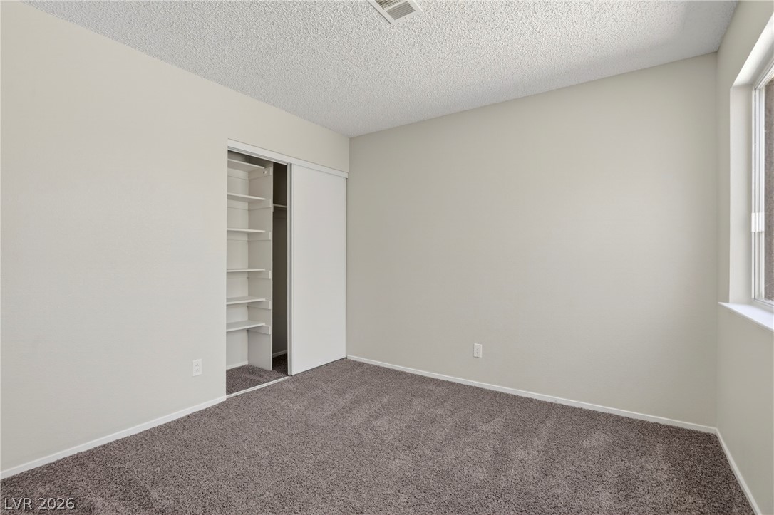 7256 Wayfarer Drive Las Vegas NV 89156
