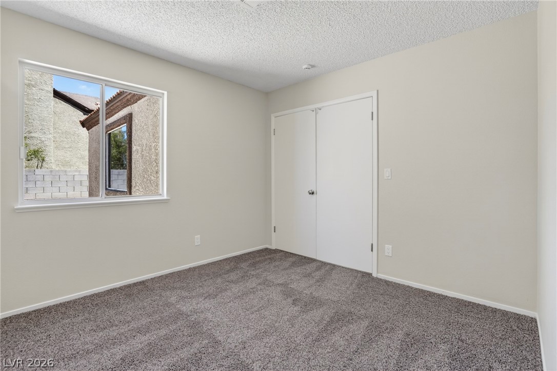 7256 Wayfarer Drive Las Vegas NV 89156