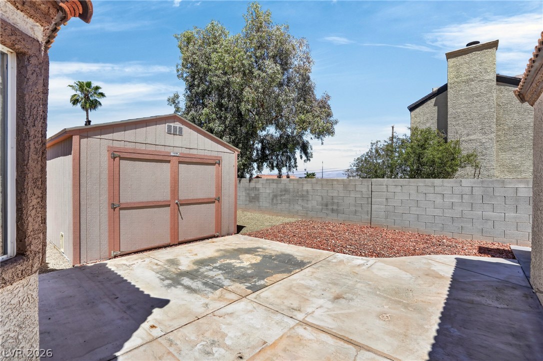 7256 Wayfarer Drive Las Vegas NV 89156