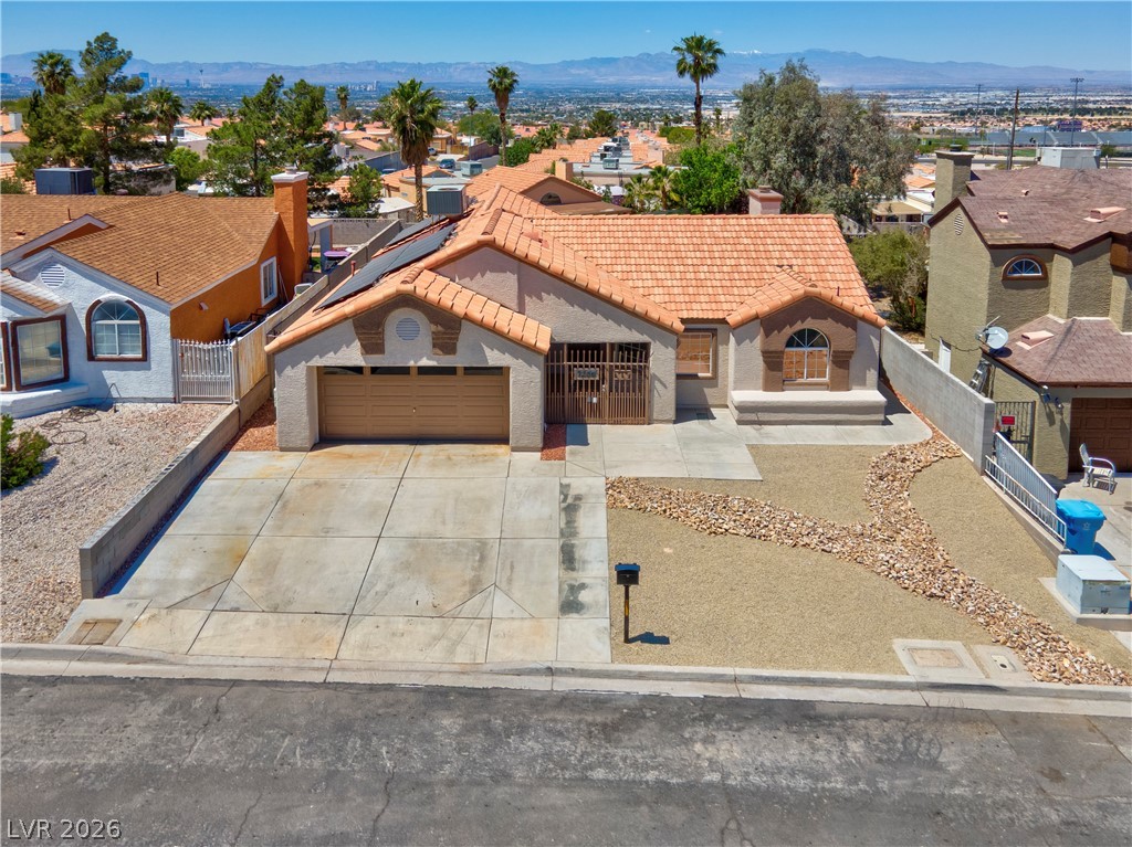 7256 Wayfarer Drive Las Vegas NV 89156