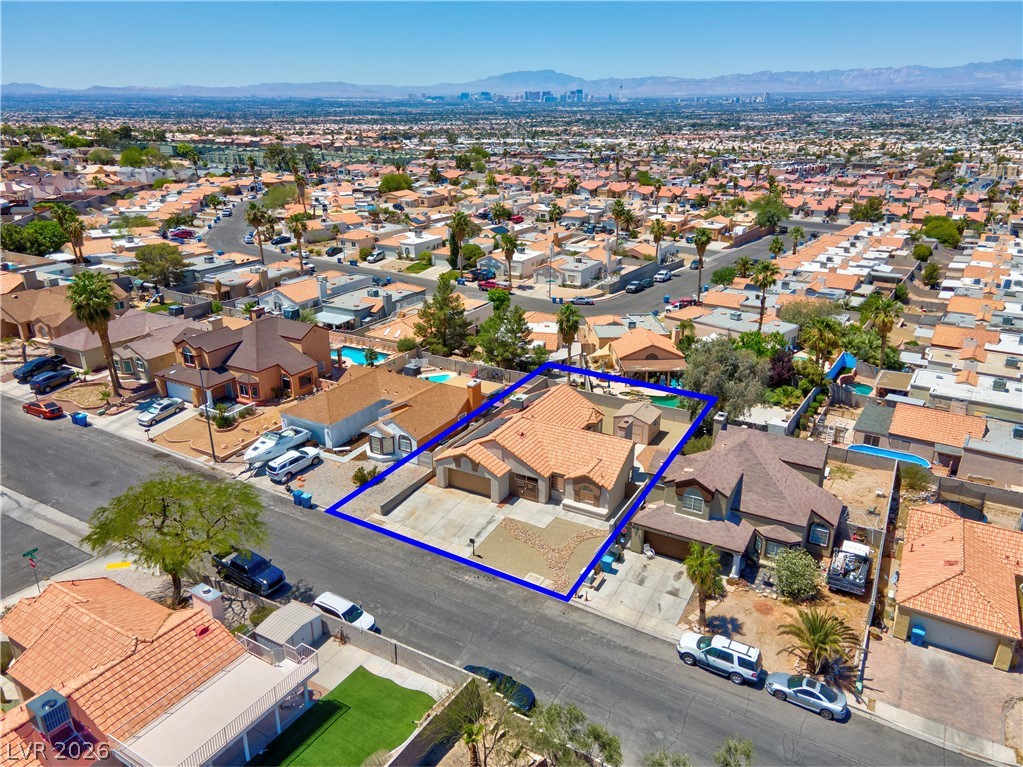 7256 Wayfarer Drive Las Vegas NV 89156