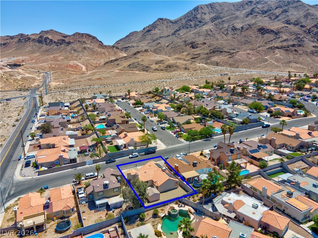 7256 Wayfarer Drive Las Vegas NV 89156