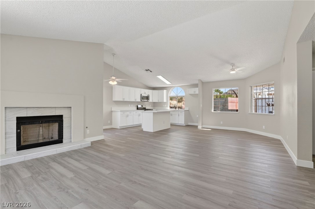 7256 Wayfarer Drive Las Vegas NV 89156