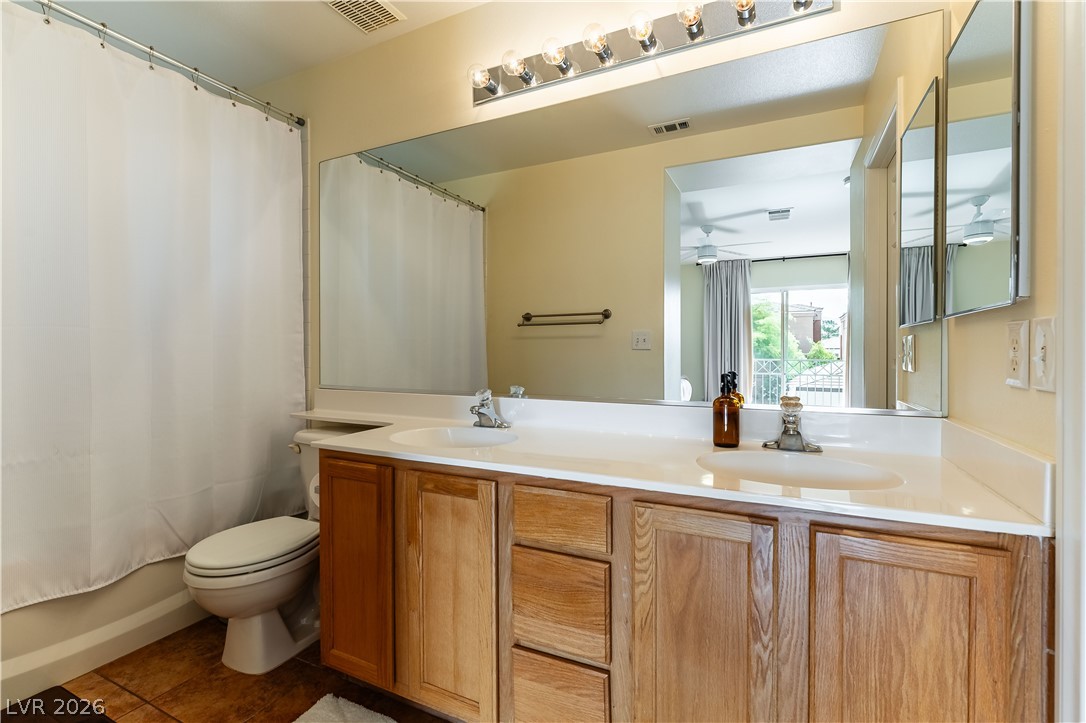 628 Chase Tree Street Las Vegas NV 89144