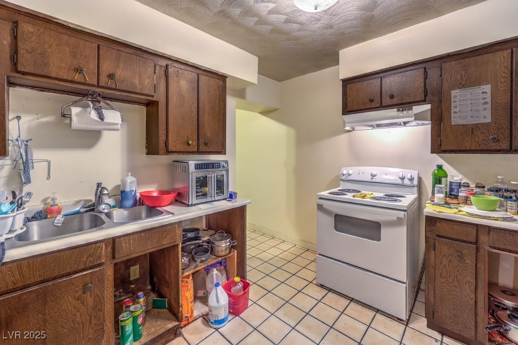 4216 North Decatur Boulevard Las Vegas NV 89130