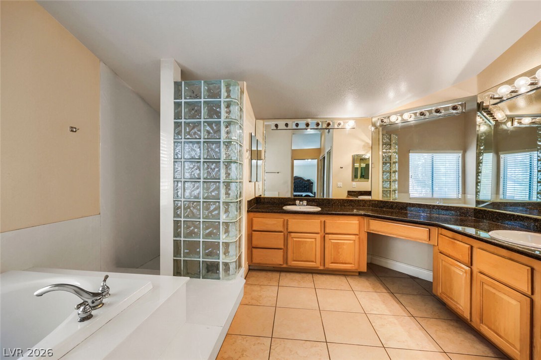 1717 Double Arrow Place Las Vegas NV 89128