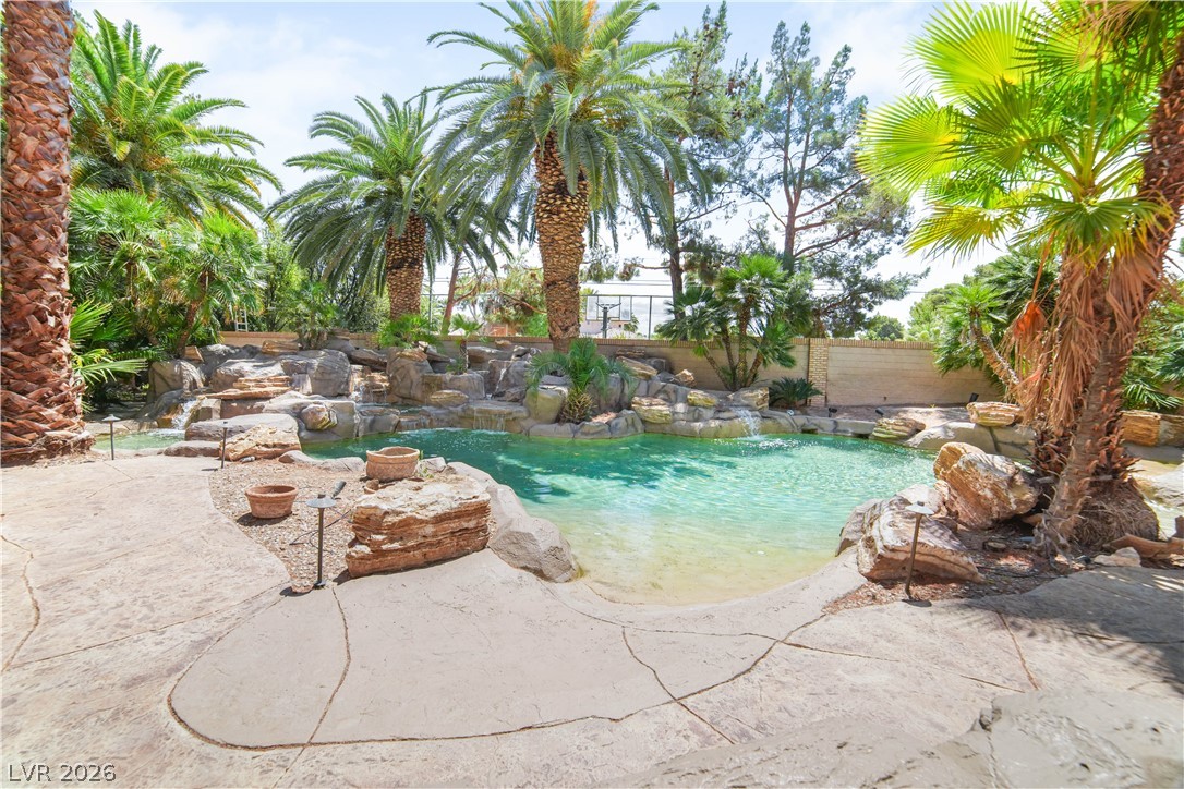 3687 Happy Lane Las Vegas NV 89120