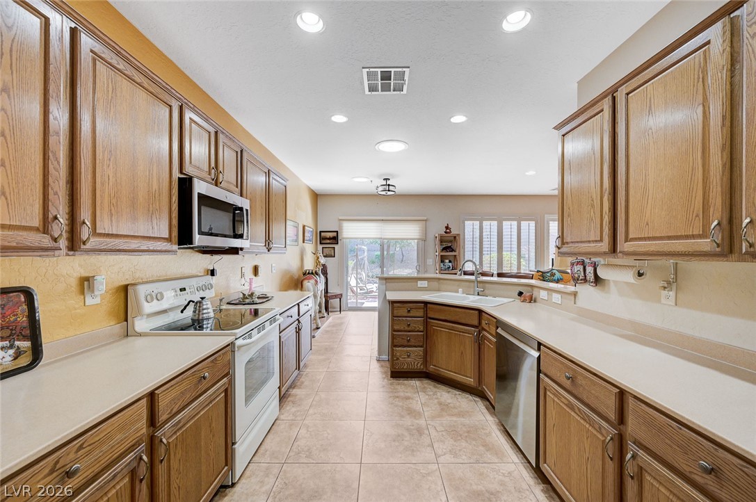 2588 Solera Sky Drive Henderson NV 89044