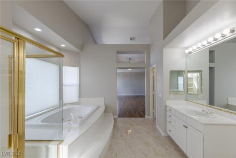 2084 Eaglepath Circle Henderson NV 89074