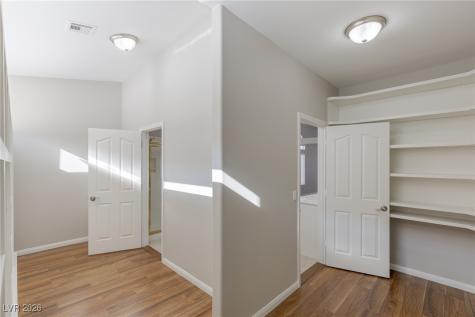 2084 Eaglepath Circle Henderson NV 89074
