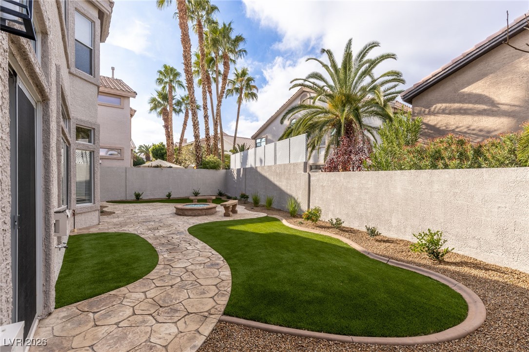 2084 Eaglepath Circle Henderson NV 89074