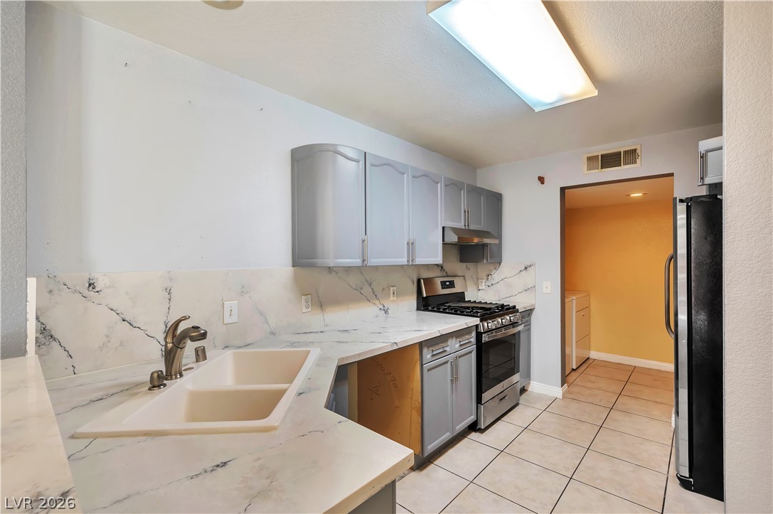 4306 Hilary Street Las Vegas NV 89147
