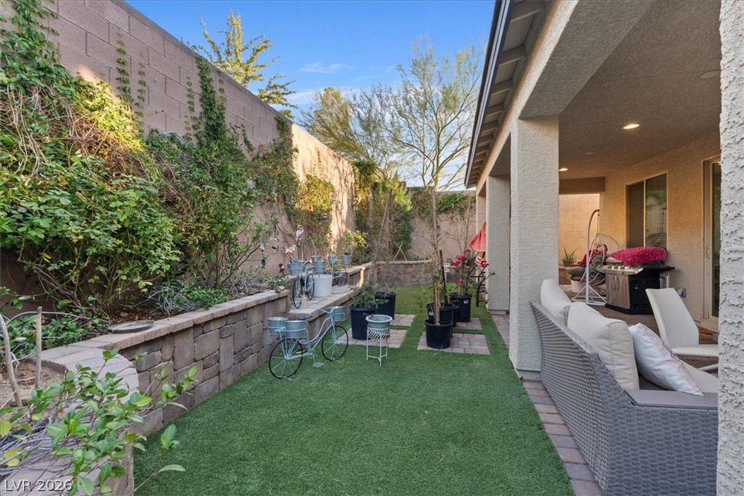 936 Keesey Way Henderson NV 89052