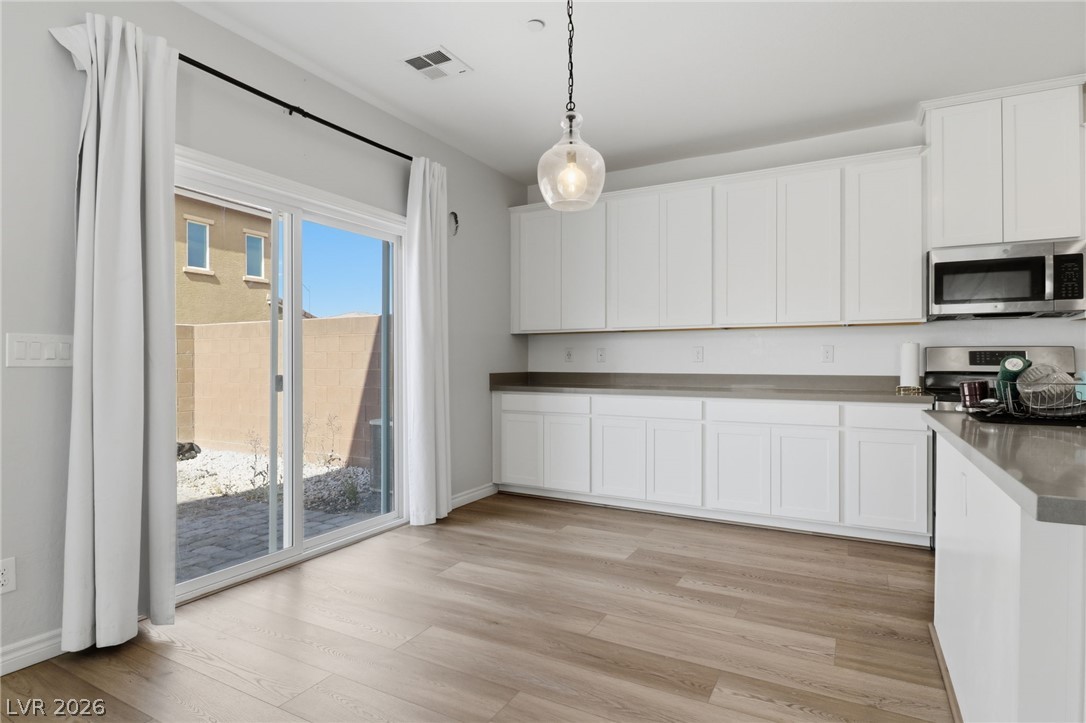 1623 Dakota Group Avenue North Las Vegas NV 89084