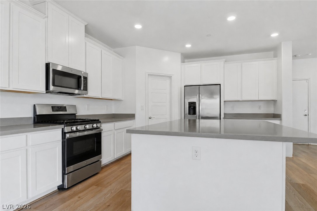 1623 Dakota Group Avenue North Las Vegas NV 89084