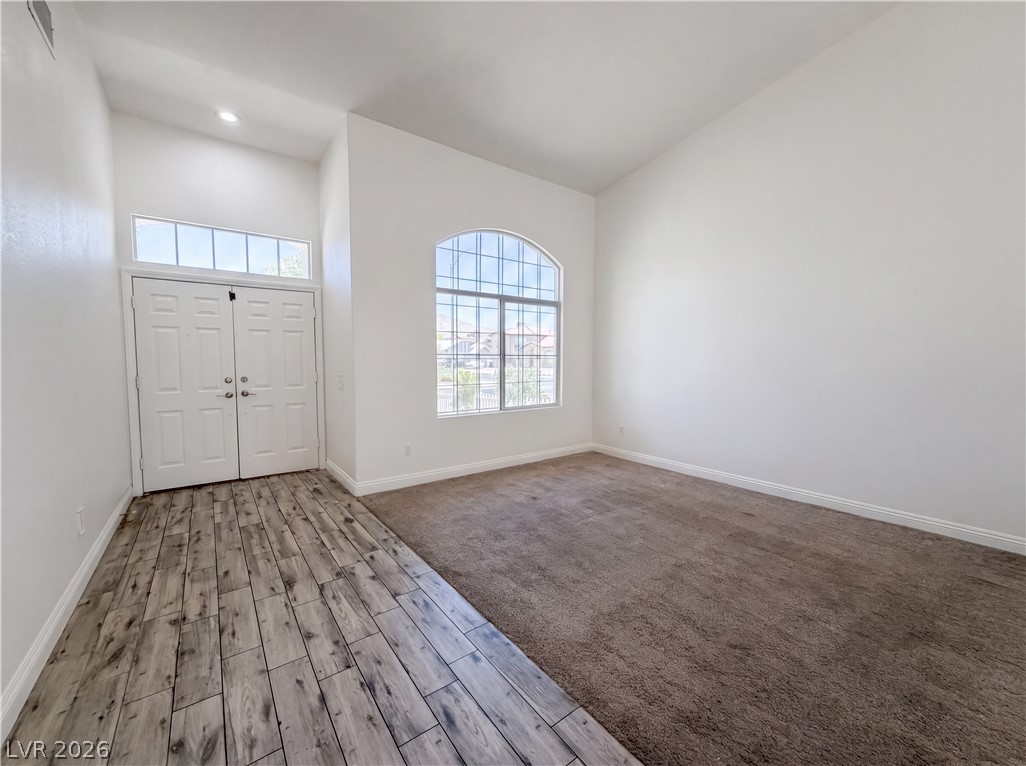 6335 Pavestone Las Vegas NV 89142